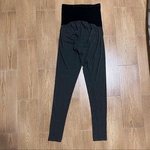 A Pea in the Pod Gray Maternity Leggings, Size M